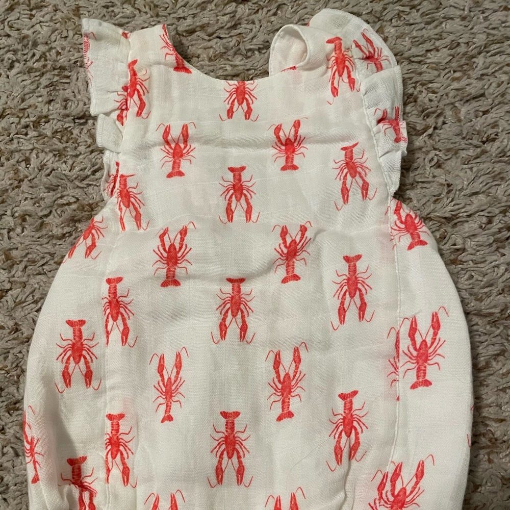 EUC  Nola Tawk🦞 Lobster Romper